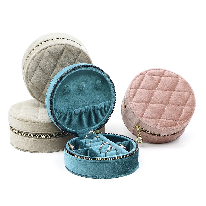 Accessories Travel Jewelry Box - Круглая бархатная дорожная шкатулка для драгоценностей