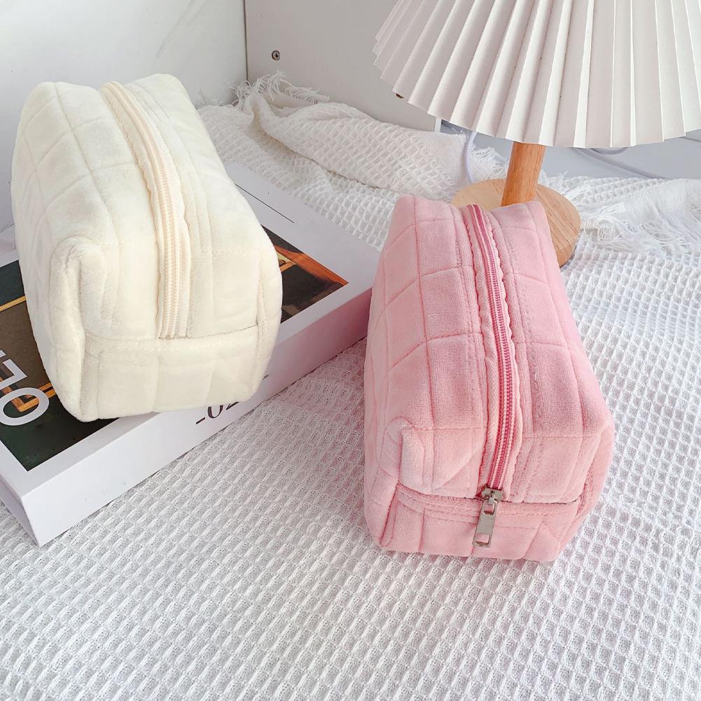Милая плюшевая косметичка для  – обзор и цена Travel Accessories Toiletry Bag