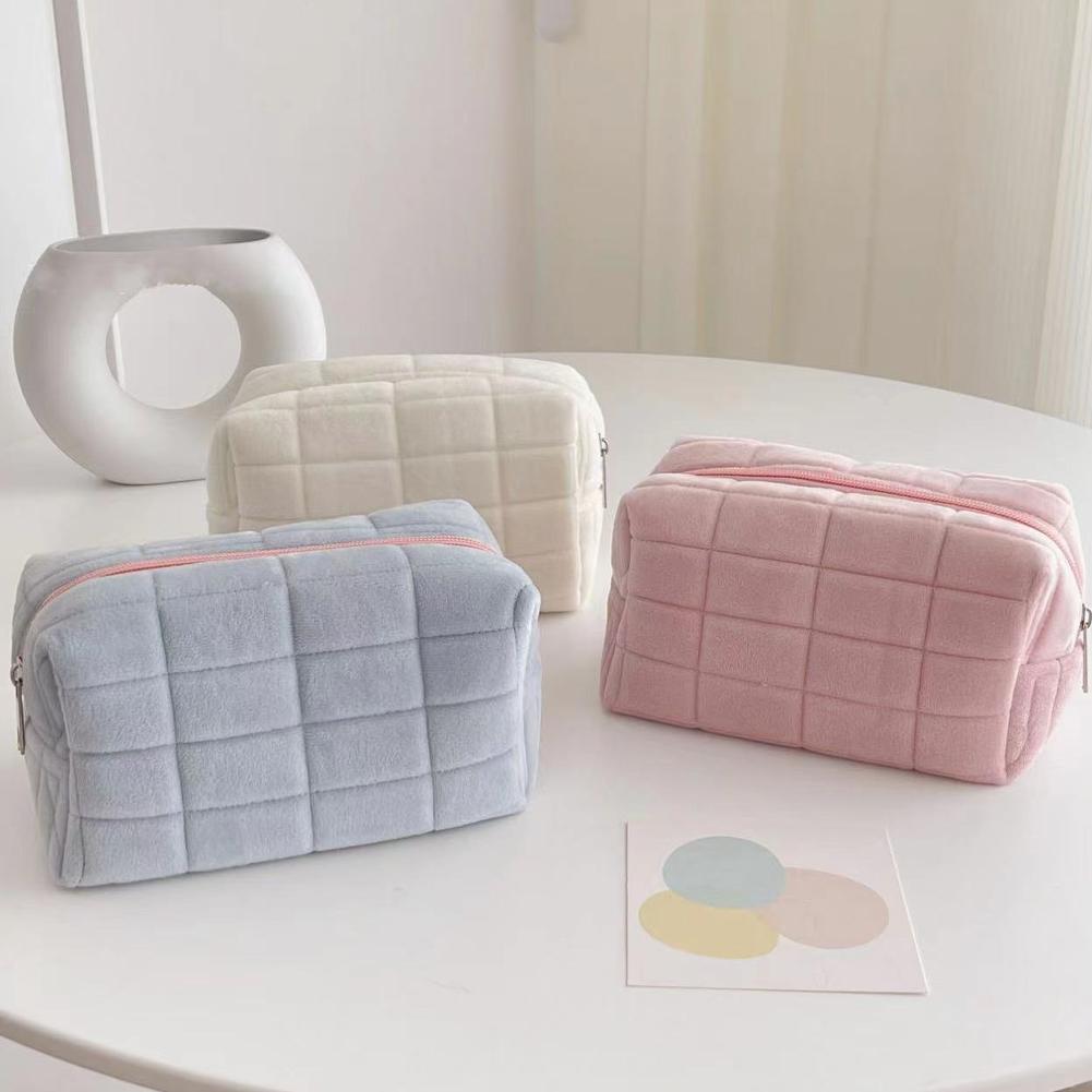 Милая плюшевая косметичка для  – обзор и цена Travel Accessories Toiletry Bag
