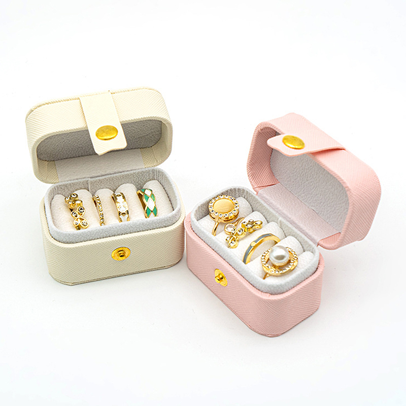 Портативная шкатулка для украш – обзор и цена Accessories Travel Jewelry Box
