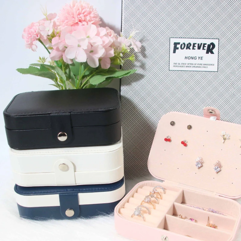Портативная шкатулка для украш – обзор и цена Accessories Travel Jewelry Box